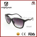 novelty design China made branded sunglasses with bend temple